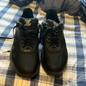 Louisvuitton show up sneakers size 11 worn comes with dust bags